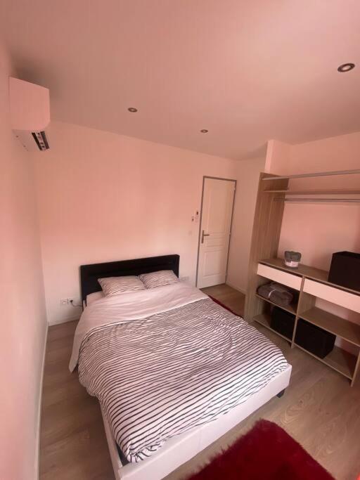 Apartment Petit Chateau *